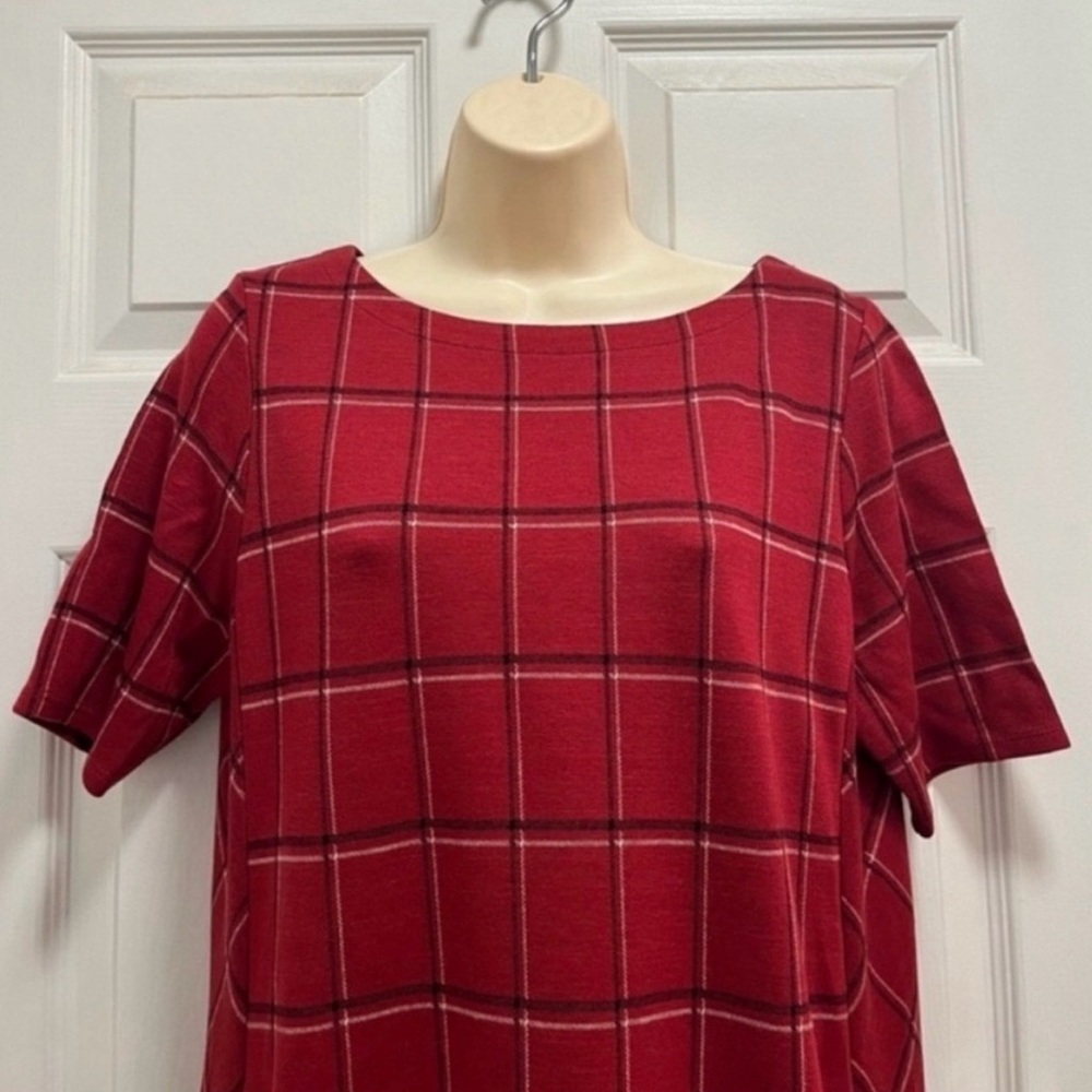 J. Jill Ponte Red Plaid Office Dress
Workwear Professional- Size SP - EUC - Picture 4 of 10